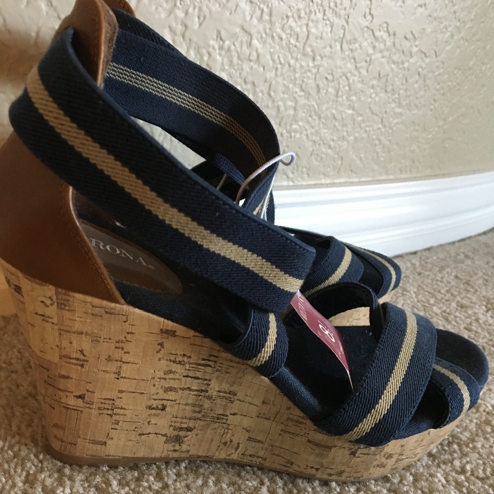 New cork wedge sandal Merona 8 1/2